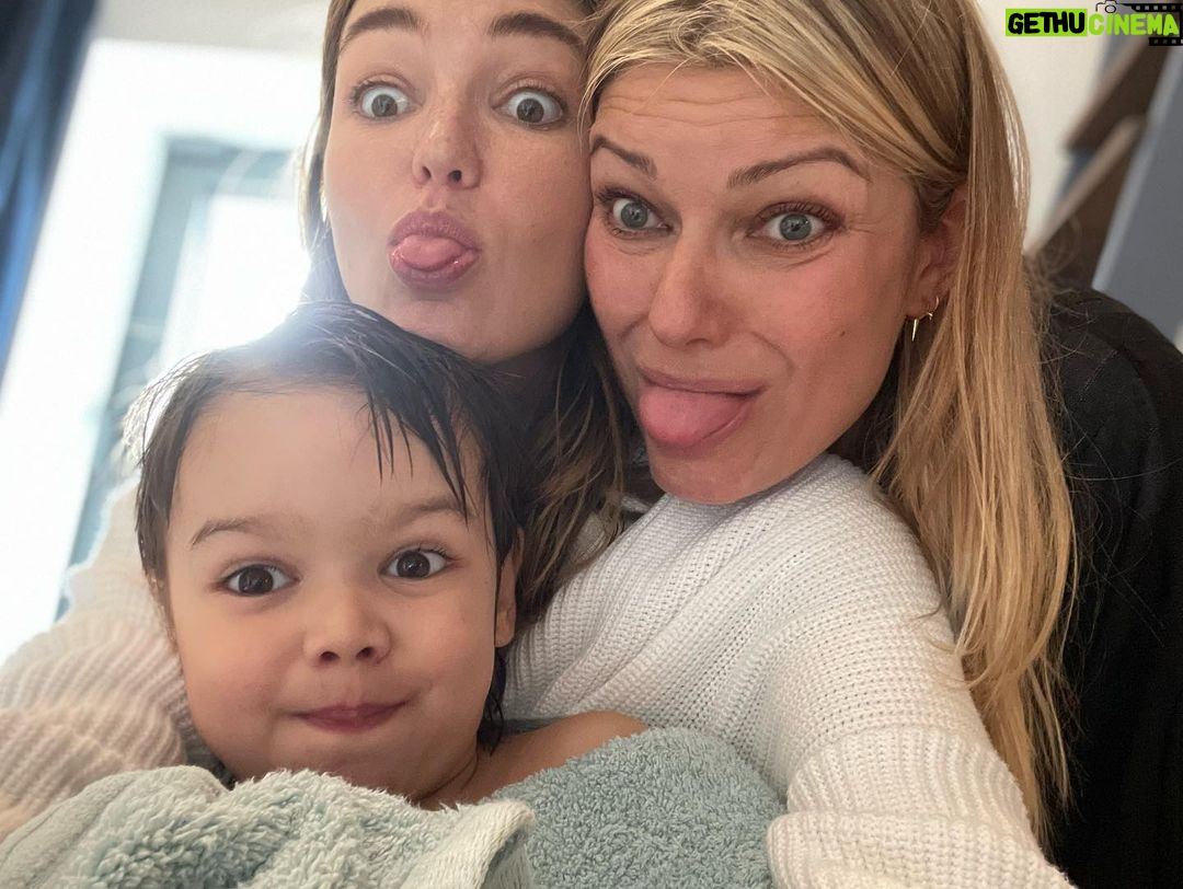 Lili Simmons Instagram - Happy Birthday to my sister, unicorn, Jedi master, mama, ride or die gurllll!!!!!! @ivanamilicevic !!! I love you more than ice cream and pizza. I know you’re having the most magical day cuz… @paddyhogan1 you rock. 🙌 can’t wait for more of this 👆#happybirthday