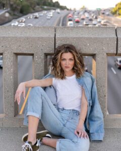 Lili Simmons Instagram - “Are you a lucky little lady in the city of light or just another lost angel, city of night…” Loved shooting with you @owenkolas ! And thank you to my lovely ladies @rena.calhoun #hair @lorencanbymakeup #makeup Los Angeles, California