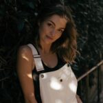 Lili Simmons Instagram - Claud has a sweet side too 😘 @forcestarz Los Angeles, California