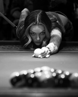 Lili Simmons Instagram - JANUARY 19th!!! Next Friday @doubledownsouthfilm comes to select AMC theaters! @amctheatres Check out the list of theater on the Double Down website! (Link in bio)
This beautiful cast and crew worked their butts off to make this baby and we hope you enjoy watching it as much as we loved making it. Tom Schulman, thank you for trusting us with your words, direction, and vision! We’re all forever family now. 💕💕💕