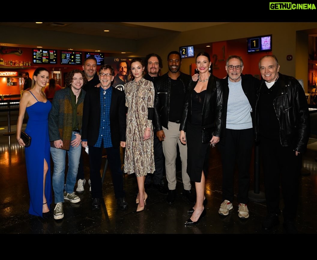Lili Simmons Instagram - Had such a fun time with my @doubledownsouthfilm family a couple weeks ago. The love is reallll. Catch us on VOD March 1st! 💕