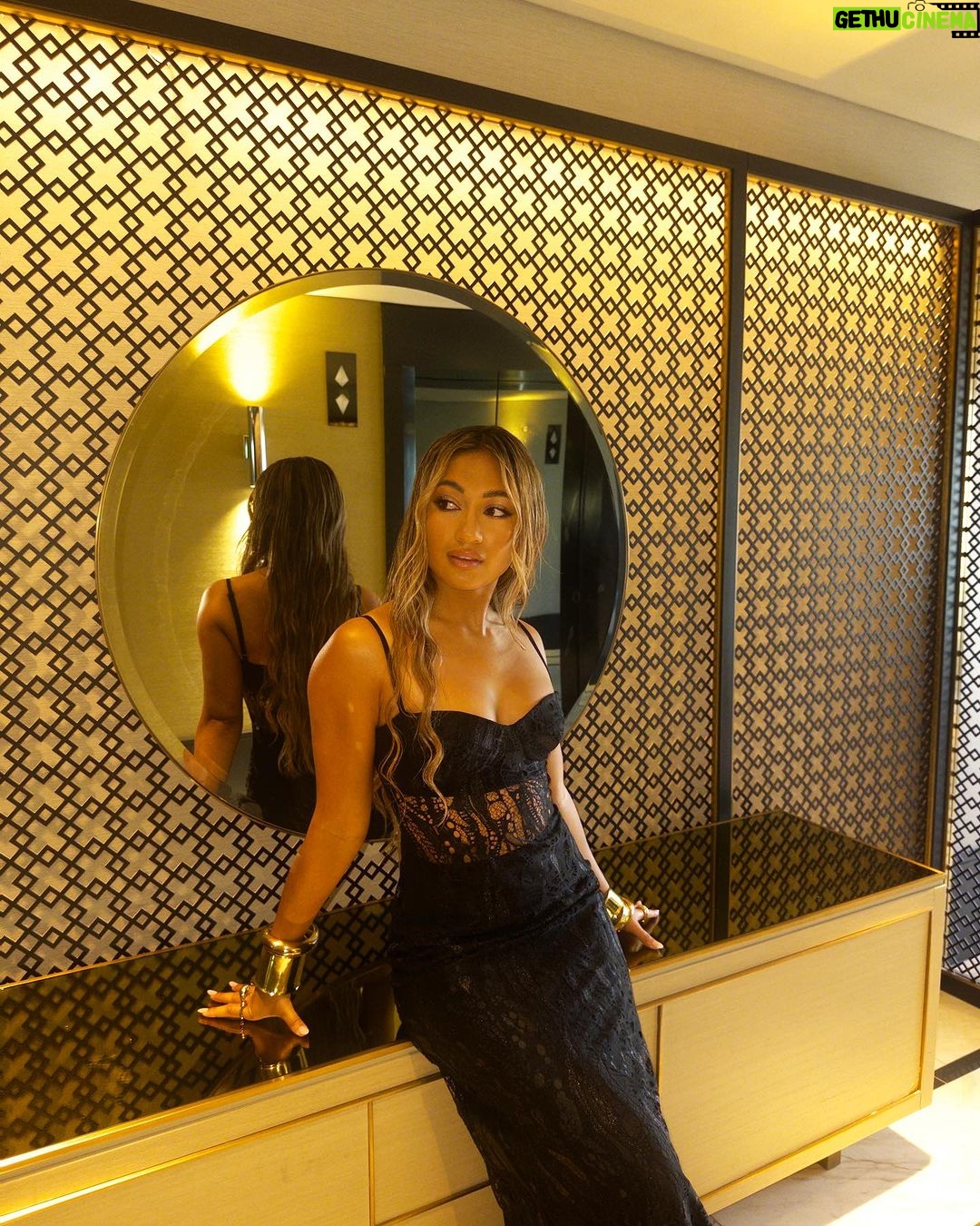 Lilliana Bowrey Instagram - that one time I went to the Logies. ❤️ Hair: @rory_studiomusehair MU: @alphiesadsad Stylist: @visual__archives