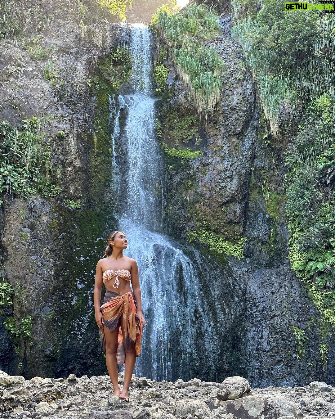 Lilliana Bowrey Instagram - Ora, Koa, Aroha. ❤️ Piha, New Zealand