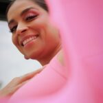 Lilly Singh Instagram - Last night, after about 15 years, I watched a Bollywood movie in the theatre: Rocky aur Rani Ki Prem Kahani. It’s no secret I love Bollywood. In fact for a period of my childhood, I exclusively watched Hindi and Punjabi cinema (so much so that I often don’t know a staple North American movie my friends are referencing). But as an adult, my relationship with Bollywood has been bittersweet. Because I love the drama, music, dancing, theatrics and feeling of nostalgia. But I’m also a fierce advocate for women and it’s not lost on me how extremely sexist and patriarchal a lot of it can be (especially some of my classic favs). I’ve accepted that two things can be true at once: 1) Bollywood can be really meaningful to me and 2) I can also be frustrated with it sometimes. However, yesterday while watching Rocky Aur Rani Ki Prem Kahani, I couldn’t help feel some major resolve. It beautifully addresses so many important issues including sexism, body positivity, gender norms and homophobia in a way I’ve never seen before, while being entertaining as hell. This isn’t an ad. Im not being paid to post this or talk about the movie. I just believe in supporting the things you want to see more of. And I definitely want to see more female characters like Rani who stand up for themselves and take no disrespect. And I think it’s so important to see male characters like Rocky who are willing to break gender norms and demonstrate a willingness to change their minds/attitudes. I can admit that as a young girl, I grew up daydreaming about my wedding. Why? Because it was the goal, ambition or destination of every female character in Hindi movies. I’m so happy that young girls today have more examples of what women can achieve, so their daydreams can be about themselves and their goals, not just about a union to someone else. Progress isn’t perfect. After all, poor Rani still had to rock a saree in the snow (a part of the glass ceiling that just won’t break 😅). But this film was a major win for me and I cannot recommend it enough. Chose this picture because I feel like Rocky would wear it. Congrats @karanjohar @ranveersingh @aliaabhatt 🙏🏽 thank you for this gem.