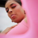 Lilly Singh Instagram - Last night, after about 15 years, I watched a Bollywood movie in the theatre: Rocky aur Rani Ki Prem Kahani. It’s no secret I love Bollywood. In fact for a period of my childhood, I exclusively watched Hindi and Punjabi cinema (so much so that I often don’t know a staple North American movie my friends are referencing). But as an adult, my relationship with Bollywood has been bittersweet. Because I love the drama, music, dancing, theatrics and feeling of nostalgia. But I’m also a fierce advocate for women and it’s not lost on me how extremely sexist and patriarchal a lot of it can be (especially some of my classic favs). I’ve accepted that two things can be true at once: 1) Bollywood can be really meaningful to me and 2) I can also be frustrated with it sometimes. However, yesterday while watching Rocky Aur Rani Ki Prem Kahani, I couldn’t help feel some major resolve. It beautifully addresses so many important issues including sexism, body positivity, gender norms and homophobia in a way I’ve never seen before, while being entertaining as hell. This isn’t an ad. Im not being paid to post this or talk about the movie. I just believe in supporting the things you want to see more of. And I definitely want to see more female characters like Rani who stand up for themselves and take no disrespect. And I think it’s so important to see male characters like Rocky who are willing to break gender norms and demonstrate a willingness to change their minds/attitudes. I can admit that as a young girl, I grew up daydreaming about my wedding. Why? Because it was the goal, ambition or destination of every female character in Hindi movies. I’m so happy that young girls today have more examples of what women can achieve, so their daydreams can be about themselves and their goals, not just about a union to someone else. Progress isn’t perfect. After all, poor Rani still had to rock a saree in the snow (a part of the glass ceiling that just won’t break 😅). But this film was a major win for me and I cannot recommend it enough. Chose this picture because I feel like Rocky would wear it. Congrats @karanjohar @ranveersingh @aliaabhatt 🙏🏽 thank you for this gem.