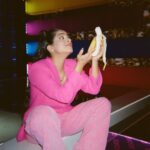 Lilly Singh Instagram - Everyday I eat a banana at 1pm to break my fast. I’m usually working at 1pm so I decided to embrace it and make it art. *cue Hollaback girl* IYKYK 🍌