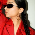 Lilly Singh Instagram - Stepped out to be amongst comedy royalty last night for the @curbyourenthusiasm final season premiere. The after party had fresh sushi and free merch and this is my new bar for success. Pretty, pretty, prettyyyyyy good.