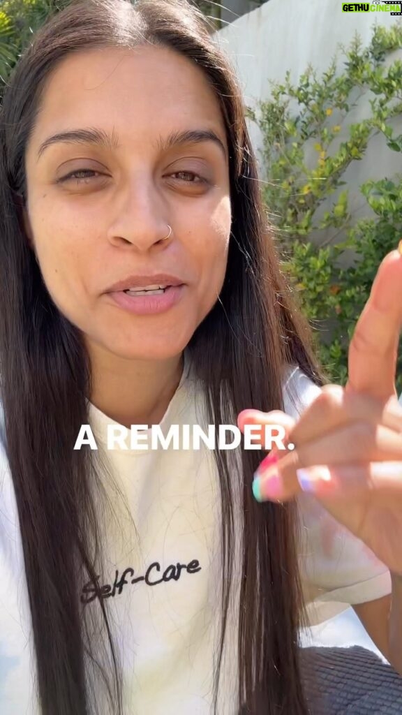 Lilly Singh Instagram - It’s easier and faster for me to get ready these days because my skin and hair don’t need as much styling or product. Why? I’ve been doing my skin routine, oiling my hair, eating clean and drinking my water. I don’t get as anxious over tiny mishaps as often. Why? Because I’ve been meditating, doing breath work and surrounding myself with positive and inspiring people. I’ve not been drinking caffeine after 2pm. Why? Because it helps me sleep better and if I sleep better, I’m less irritable in the morning. And if I’m better in the morning, I can set my intention for the day and be better in general. Everything is connected. Every decision impacts another. And you deserve to make decisions that make you the best version of yourself. So if something isn’t working, look at the bigger picture. I pray for your success today ❤️