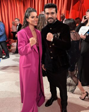Lilly Singh Instagram - What an honour it was to be amongst so many talented humans yesterday! Thank you to @theacademy and @abcnetwork for having me! Congrats to all of the nominees and winners!! 

On a personal note, it was so amazing to see my fellow South Asians thriving on the carpet, as presenters and in two instances, as… wait for it… OSCAR WINNERS! Congrats to everyone who worked on both #NaatuNaatu and #TheElephantWhisperers! Here are your roses for continuing to pave a path for all of us… 🌹🌹🌹 thank you!! This is hard, important work and I truly applaud you and am grateful. 

Let’s make sure this progress continues with forward momentum. Hopefully next year, we can see even more South Asian representation on that stage as presenters, nominees, winners and dancers (that Naatu Naatu performance was EPIC but I wish some bomb af South Asian dancers got the chance to be part of it). 

In conclusion, DESIS. 🤌🏽