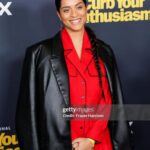 Lilly Singh Instagram - Stepped out to be amongst comedy royalty last night for the @curbyourenthusiasm final season premiere. The after party had fresh sushi and free merch and this is my new bar for success. Pretty, pretty, prettyyyyyy good.