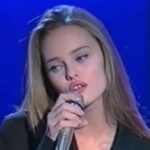 Lily-Rose Depp Instagram - 💙💙💙mommy PERIOD! Je t’aime #mamanday