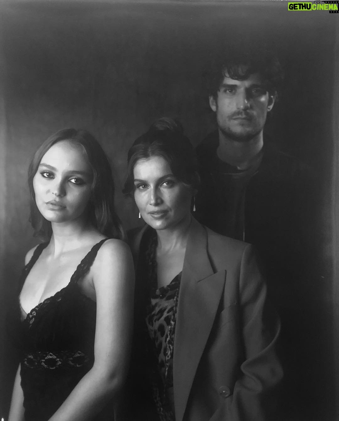 Lily-Rose Depp Instagram - L’homme Fidèle family ❤️