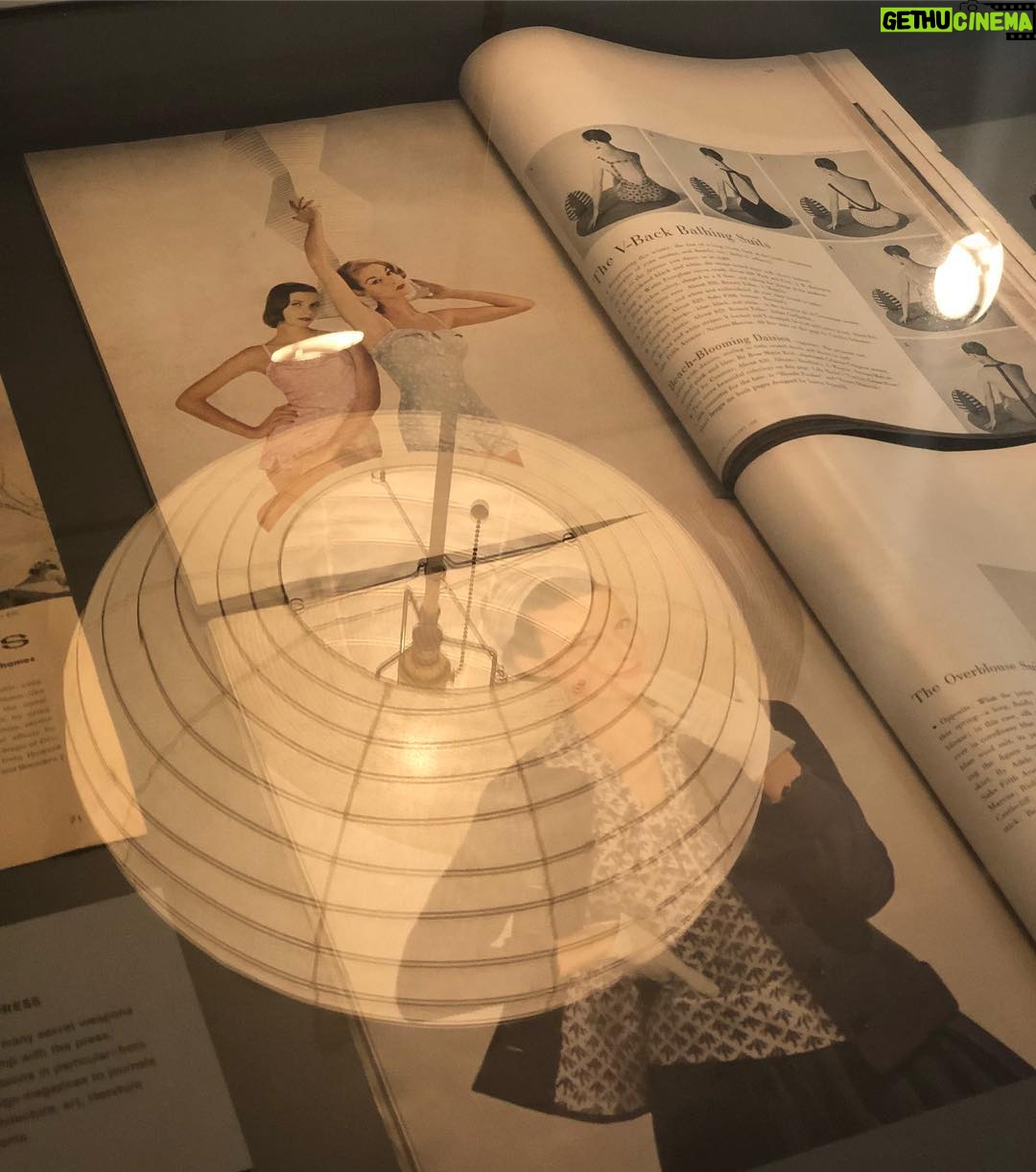 Lily-Rose Depp Instagram - 😘 The Noguchi Museum