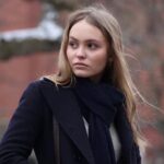 Lily-Rose Depp Instagram - Eve👼🏼 L’homme Fidèle un film de Louis Garrel avec @laetitiacasta 💘 Bientôt