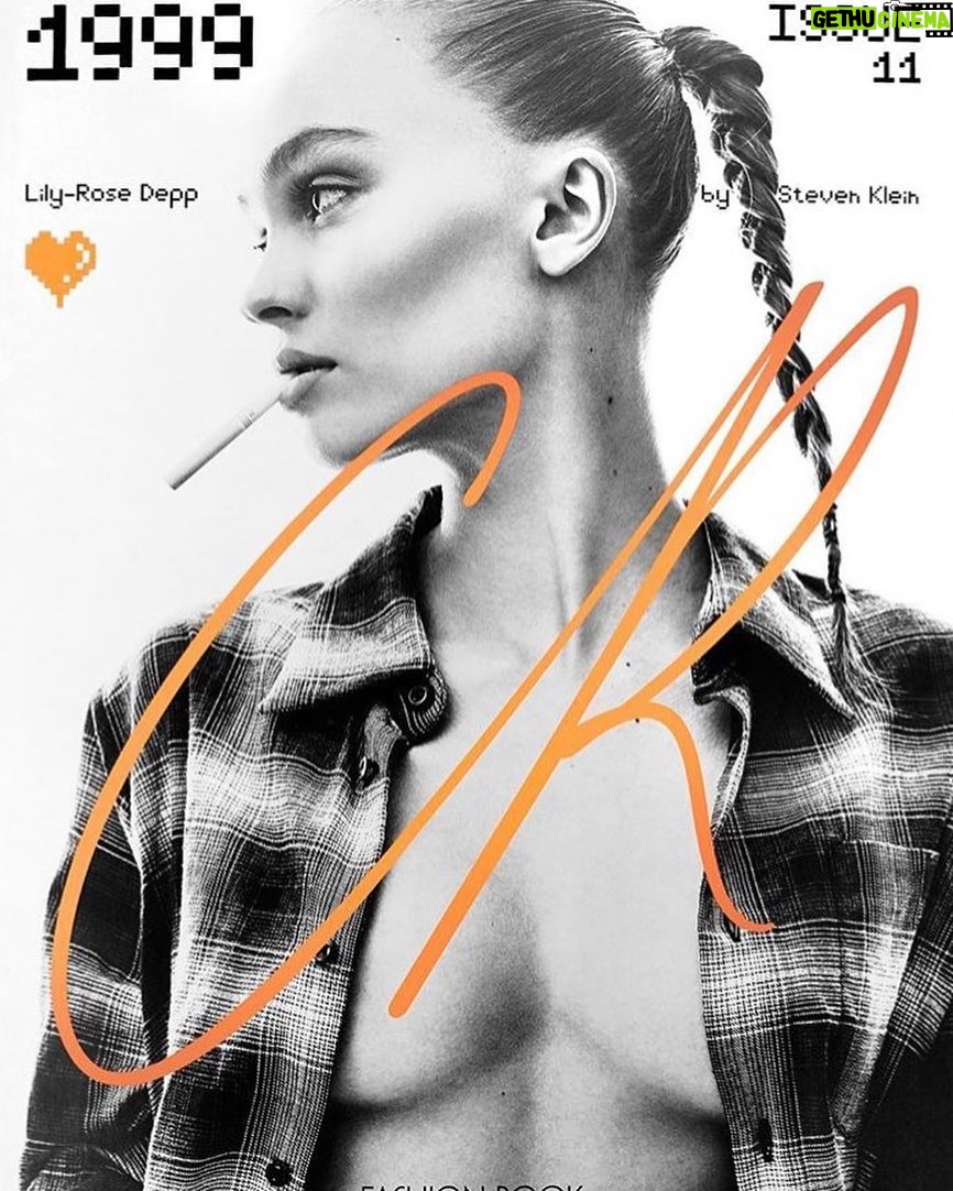 Lily-Rose Depp Instagram - @crfashionbook Issue 11 💄👼🏼 thank you so much for this beautiful cover and for a shoot I will never forget❤️ @carineroitfeld @stevenkleinstudio @benperreira