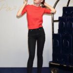 Lily-Rose Depp Instagram - Thank you @chanelofficial for a beautiful trip to Tokyo and for letting me open this incredible show again! 😘😘😘 #chanelmetiersdart