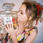 Lily-Rose Depp Instagram - I'm so excited to announce that I am the face of the new Chanel No. 5 L'EAU! ❤️ @chanelofficial #newchanel5