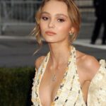 Lily-Rose Depp Instagram - y'all said She'd look good if she were smiling 😂😂😂😂