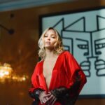 Lily-Rose Depp Instagram - That’s a wrap on season 1 of @theidol 🩰 Thank you all for watching, listening, laughing & crying with us. Thank you to everyone-cast, crew, and everyone in between-who poured their hearts into making this show. Thank you Sam and Abel for the wildest, most beautiful journey of my life. & My idol family… I love you guys till the end of time ❤️Idol forever❤️ xoxo Jocelyn
