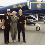 Linda Evans Instagram - To all the remarkable leaders, first responders, doctors, nurses, drivers, helpers, workers, and everyone doing your part in keeping people safe, healthy and cared for so fully – thank you! You are all our angels! 💛⠀ ⠀ Photo: © Courtesy of the Blue Angels