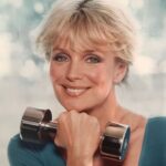 Linda Evans Instagram - "Find ways to stay strong and create healthy routines that make you feel your best right where you are. We will get through this! 🌟"