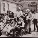 Linda Evans Instagram - I absolutely loved working with Kenny Rogers – it was memorable for a million reasons. He was one of the great ones – kind, thoughtful, dear… the best of men. Many of you know that I love pizza so much, that if you wake me up in the middle of the night and ask me if I’d like a slice, I’ll say YES. Kenny used to have it delivered to me while we filmed The Gambler. When I “sang” with Kenny, he assured me that no matter how I sounded, they could fix me in the studio. I trusted him completely. He was such an incredible singer and songwriter. But the truth be known, even though I would be dubbed, I still had to perform the song. I’ll never forget those moments as I belted out, way off-key, while Kenny stayed in character, holding a straight face, and all I could feel was his love. He was a remarkably good man who brought music into all our lives, and his unforgettable voice and beautiful heart will live on in mine. 💛🎶🌟