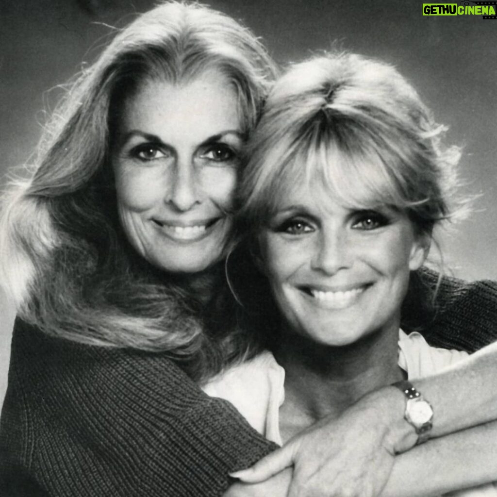 Linda Evans Instagram - My oldest, dearest, most beloved friend, Bunky, is at the end of her life today. Her family and I thank you for all the love and blessings. 💛🙏🏻✨