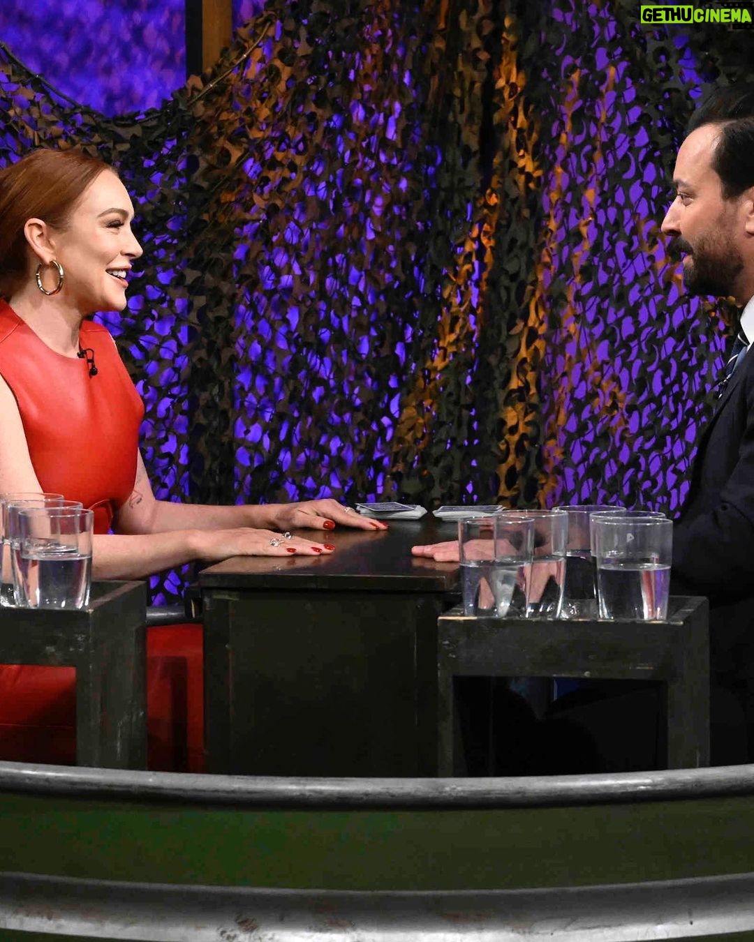 Lindsay Lohan - 475.4K Likes - Back with my old friend! Always the best time with @jimmyfallon on @fallontonight π₯°
πΈ: Todd Owyoung/NBC