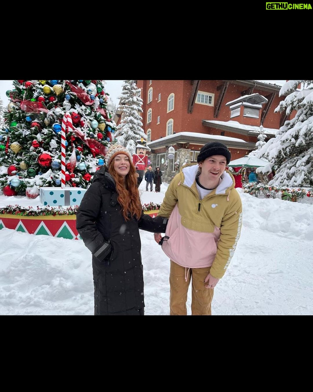 Lindsay Lohan Instagram - Happy Birthday brother!! @dakotalohan you are one of the funniest, kindest, talented and loving people I know. I love you sooo much Codster!!!!! 🥳🥰🎂❤️🙏