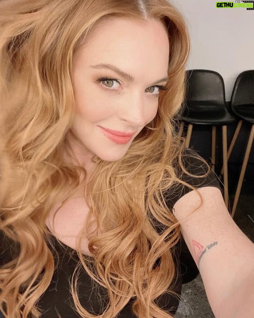 Lindsay Lohan Instagram - Happy Monday 🥰 Dubai, United Arab Emirates