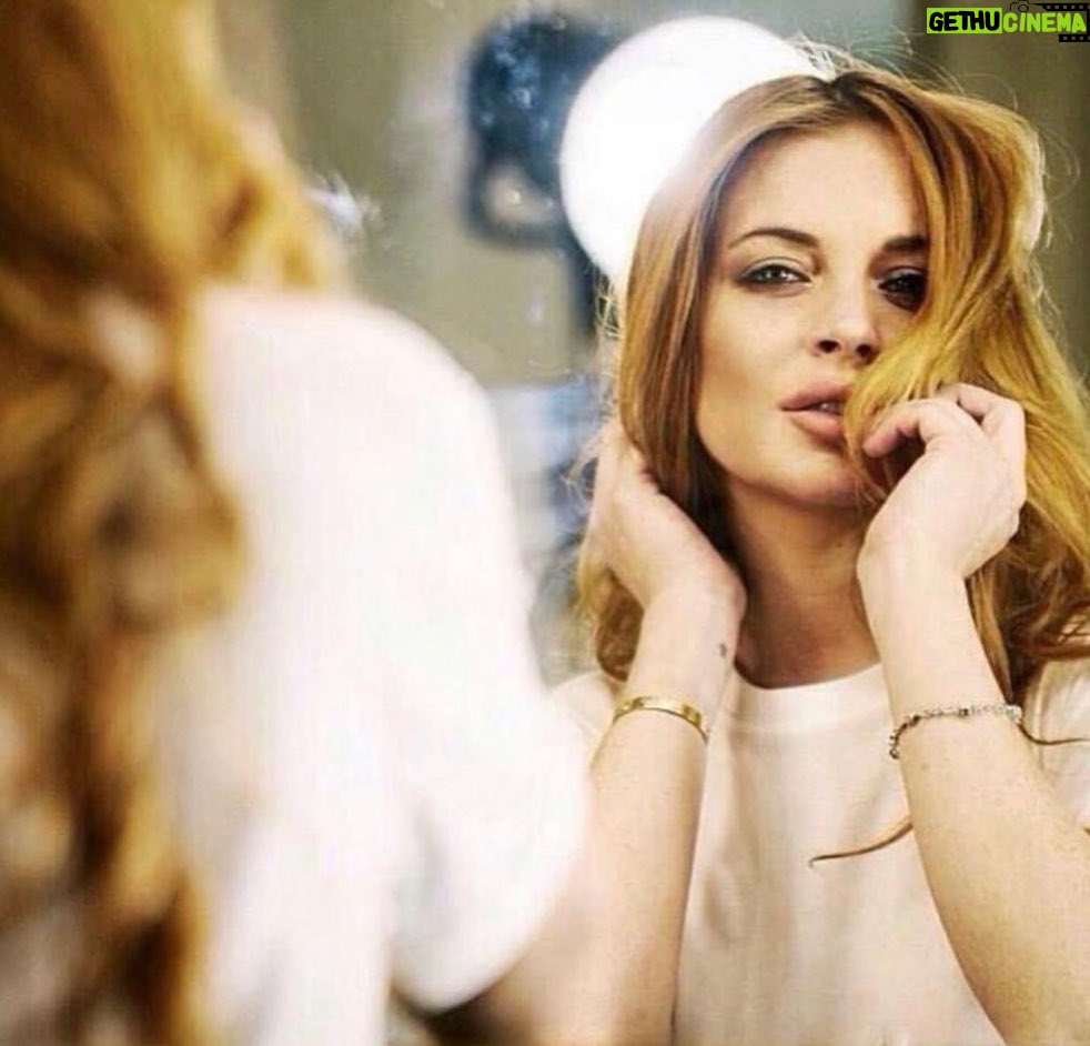 Lindsay Lohan Instagram - Happy International Women’s Day! 💕💖💕 #internationalwomensday #iwd