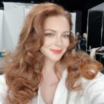 Lindsay Lohan Instagram – 💙 Have a good weekend! 😍