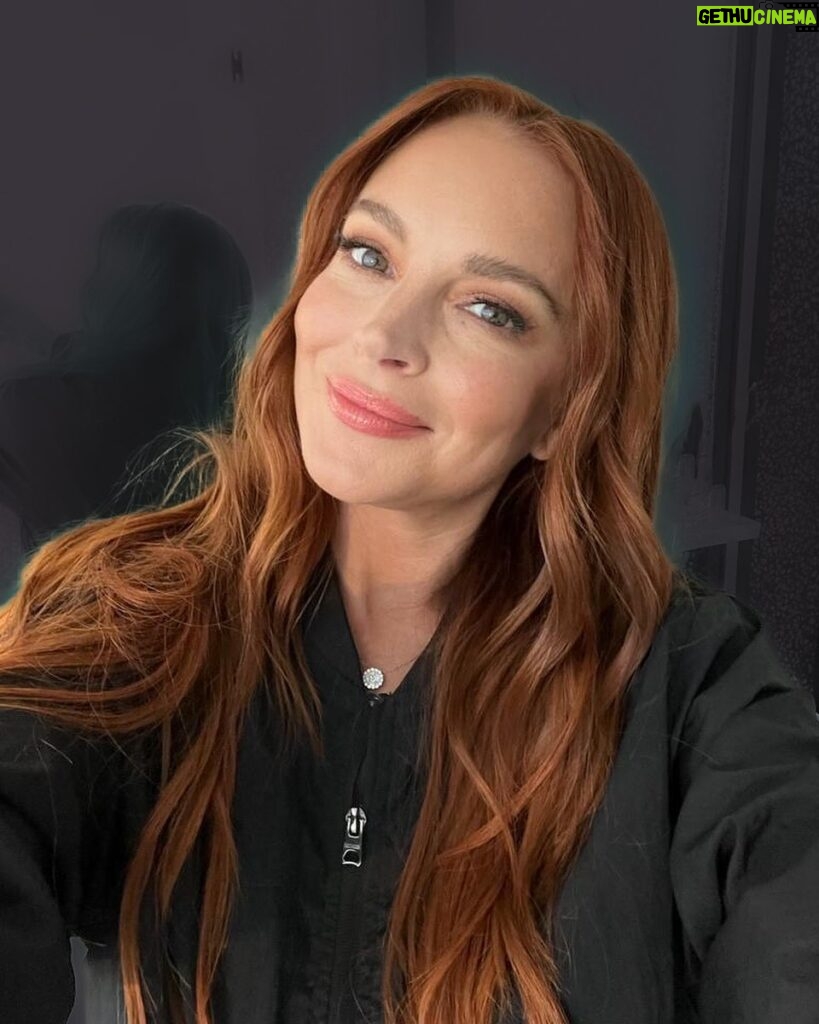 Lindsay Lohan Instagram - Happy Monday! 😙