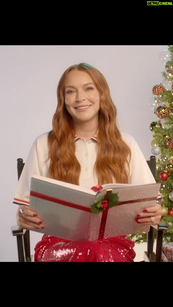 Lindsay Lohan Instagram - On the first day of Christmas, @lindsaylohan gave to me... an ✨iconic✨ reading of “Twelve Days of Christmas”