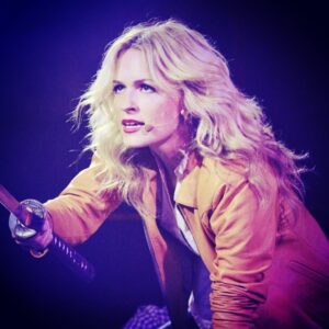 Lindsey Gort Instagram - only a few days away from our first preview of For The Record Tarantino- i’m reprising my Uma Thurman character from Kill Bill/Pulp Fiction. may my voice stay strong and my scowl intense. and my mic pack charged. and my lines memorized. and my post-show drink strong. 🙏🏻 #ftrtarantino 📸: @abelarmasphotography