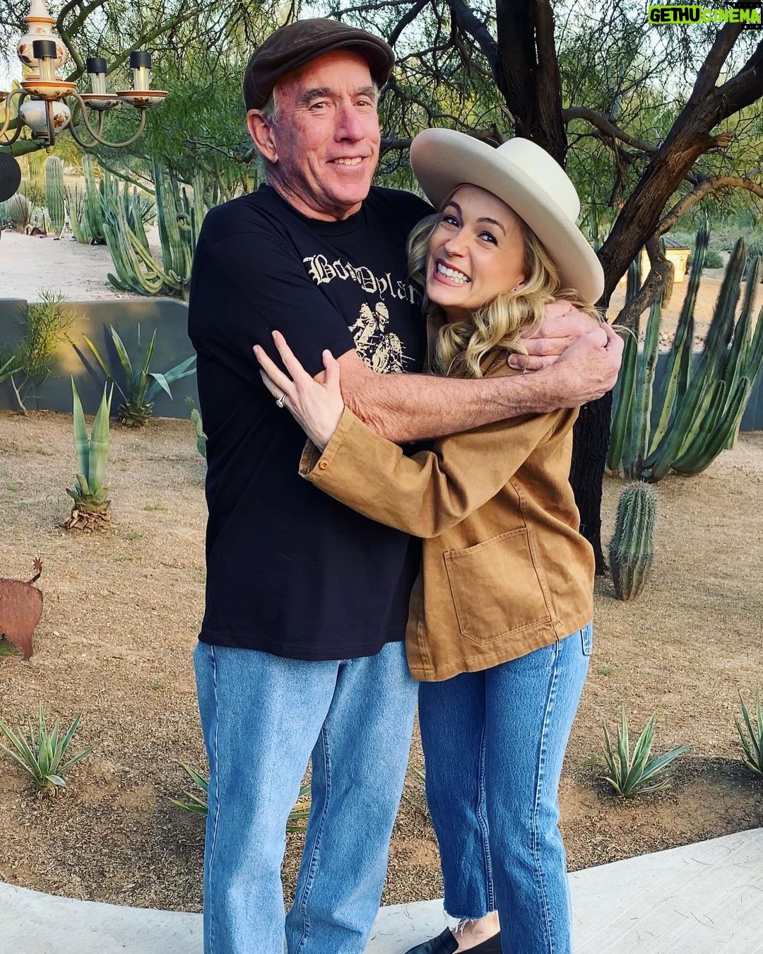 Lindsey Gort Instagram - never laughed, actually had no fun at all with my dad seeing @bobdylan last night 😂 i supremely embarrassed him with my floor stomping and hysterical screaming. a couple times he pretended not to know me. but i had the car keys so. Arizona Financial Theatre
