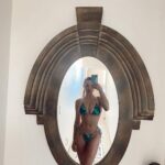 Lindsey Pelas Instagram - heaven is a cowboy tub in the desert