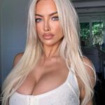 Lindsey Pelas Instagram - hello