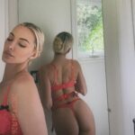 Lindsey Pelas Instagram - a man with dreams needs a woman with vision