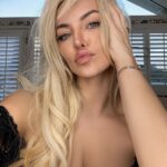 Lindsey Pelas Instagram – don’t act like you forgottttttt 🥵🥵
