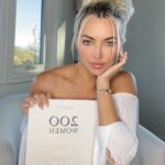Lindsey Pelas Instagram - 🖤