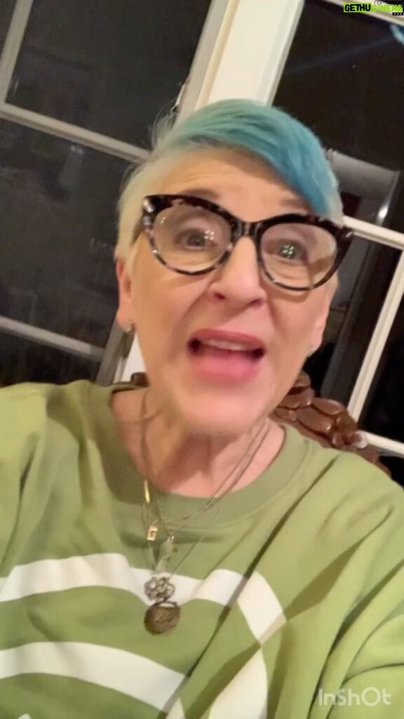 Lisa Lampanelli Instagram - It’s Judgment Wednesday with the Losers with a Dream podcast! What are YOU judging today?!? — Losers with a Dream podcast available on ITunes, Spotify and YouTube. New episodes every Tuesday at 8 am EST. LINK IN BIO. #recovery #podcast #podcastersofinstagram #podcasters #recoverypodcast #traumarecovery #selfhelp #selfcare #comedy #addiction #funny #selflove #standupcomedy #comedypodcasters Loserville