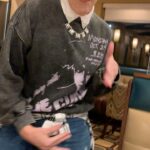 Lisa Lampanelli Instagram - The a-holes on my podcast are so jealous of my moves. Got a good name for this new dance? And BTW you’re welcome!! Losers with a Dream podcast available on ITunes, Spotify and YouTube. New episodes every Monday at 8 am EST. LINK IN BIO. Loserville