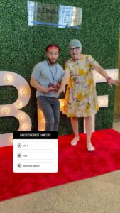 Lisa Lampanelli Instagram - Thanks for the best dance-off ever, @robinofjesus ! You helped make the @bridgeportfilmfest fuckin’ fun! Bridgeport, Connecticut