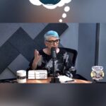 Lisa Lampanelli Instagram - Friday Losers bonus clip: Smashin’ clams and clappin’ monkey hands. — Losers with a Dream podcast available on ITunes, Spotify and YouTube. New episodes every Tuesday at 8 am EST. LINK IN BIO. #recovery #podcast #podcastersofinstagram #podcasters #recoverypodcast #traumarecovery #selfhelp #selfcare #comedy #addiction #funny #selflove #standupcomedy #comedypodcasters Loserville