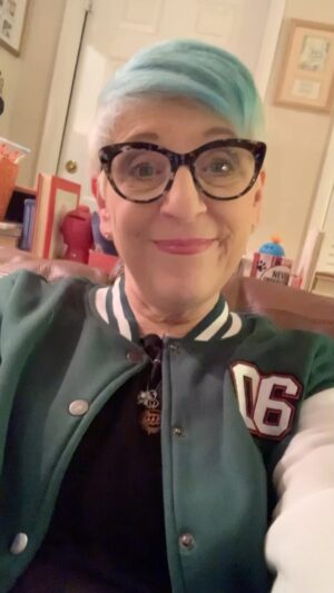 Lisa Lampanelli Instagram - It’s Judgment Wednesday with the Losers with a Dream podcast! What are YOU judging today?
—
Losers with a Dream podcast available on ITunes, Spotify and YouTube. New episodes every Tuesday at 8 am EST. LINK IN BIO. 

#recovery #podcast #podcastersofinstagram #podcasters #recoverypodcast #traumarecovery #selfhelp #selfcare #comedy #addiction #funny #selflove #standupcomedy #comedypodcasters