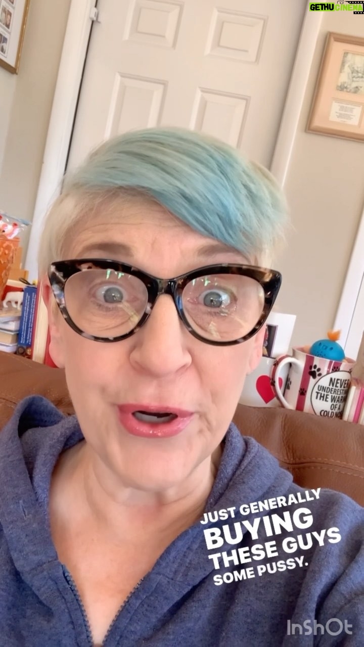 Lisa Lampanelli Instagram - Losers dreaming about Patreon dollars. Nice try! LINK IN BIO — Losers with a Dream podcast available on ITunes, Spotify and YouTube. New episodes every Tuesday at 8 am EST. LINK IN BIO. #recovery #podcast #podcastersofinstagram #podcasters #recoverypodcast #traumarecovery #selfhelp #selfcare #comedy #addiction #funny #selflove #standupcomedy #comedypodcasters Loserville