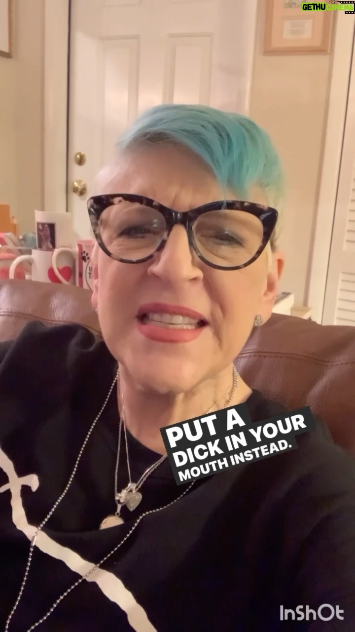 Lisa Lampanelli Instagram - It’s Judgment Wednesday for the Losers with a Dream. What are YOU judging today? — Losers with a Dream podcast available on ITunes, Spotify and YouTube. New episodes every Tuesday at 8 am EST. LINK IN BIO. #recovery #podcast #podcastersofinstagram #podcasters #recoverypodcast #traumarecovery #selfhelp #selfcare #comedy #addiction #funny #selflove #standupcomedy #comedypodcasters Loserville