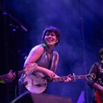 Lisa LeBlanc Instagram - 🙌🏼 La artista canadiense @lisaleblancyo nos ha contagiado toda su energía desde el escenario. Cierran el #DíaRepsol los cartageneros @arde_bogota Cartagena, Región de Murcia, España