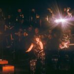 Lisa LeBlanc Instagram - Québec, WOW. J’ai pas de mots pour décrire cette expérience là. Merci à l’orchestre symphonique de Québec, notre chef d’orchestre Jean-Michel Malouf, Antoine Gratton notre arrangeur de rêve pi toute ma band pi nos techniciens précieux. On refait ça ce soir, même place, même heure! Photo : Charline Clavier (@merci.bonsoir_) Grand Théâtre de Québec